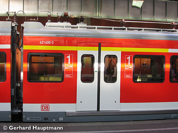 421 400-3 in der Aussenansicht [Zum schliessen des Fensters einfach hier klicken] &copy;Gerhard Hauptmann