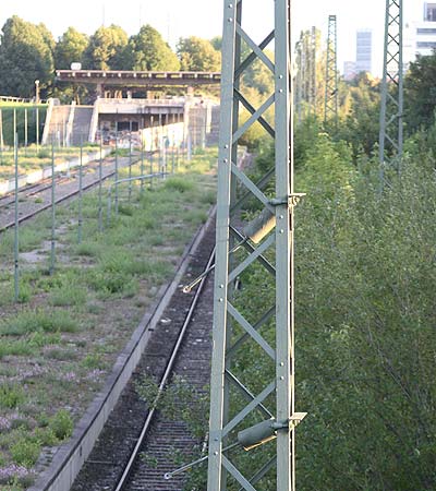 Der alte Olympiabahnhof, oder was davon übrig geblieben ist. München, 18. August 2007. © Dirk Mattner [hier klicken zur Vergrößerung]