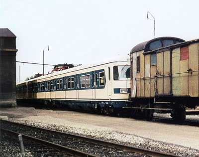 Bild: Schon wieder auf dem Rückzug: 420 058-9 im April 1984 im Bw München Ost.