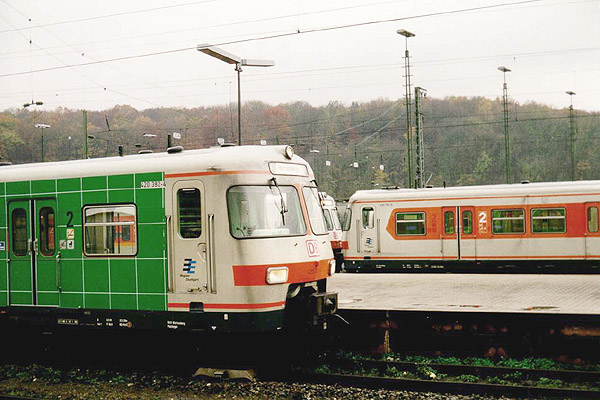 420 382-4 rechts vorne