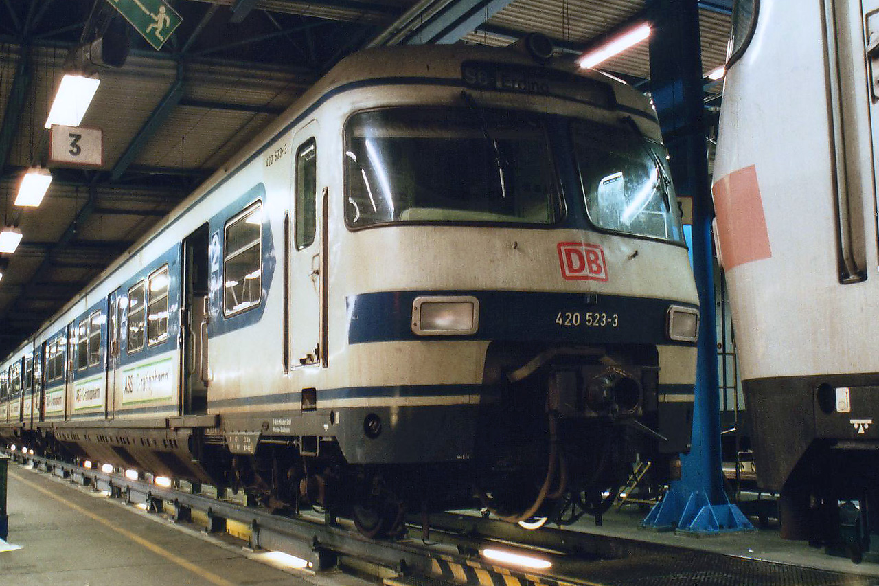 420 523-3