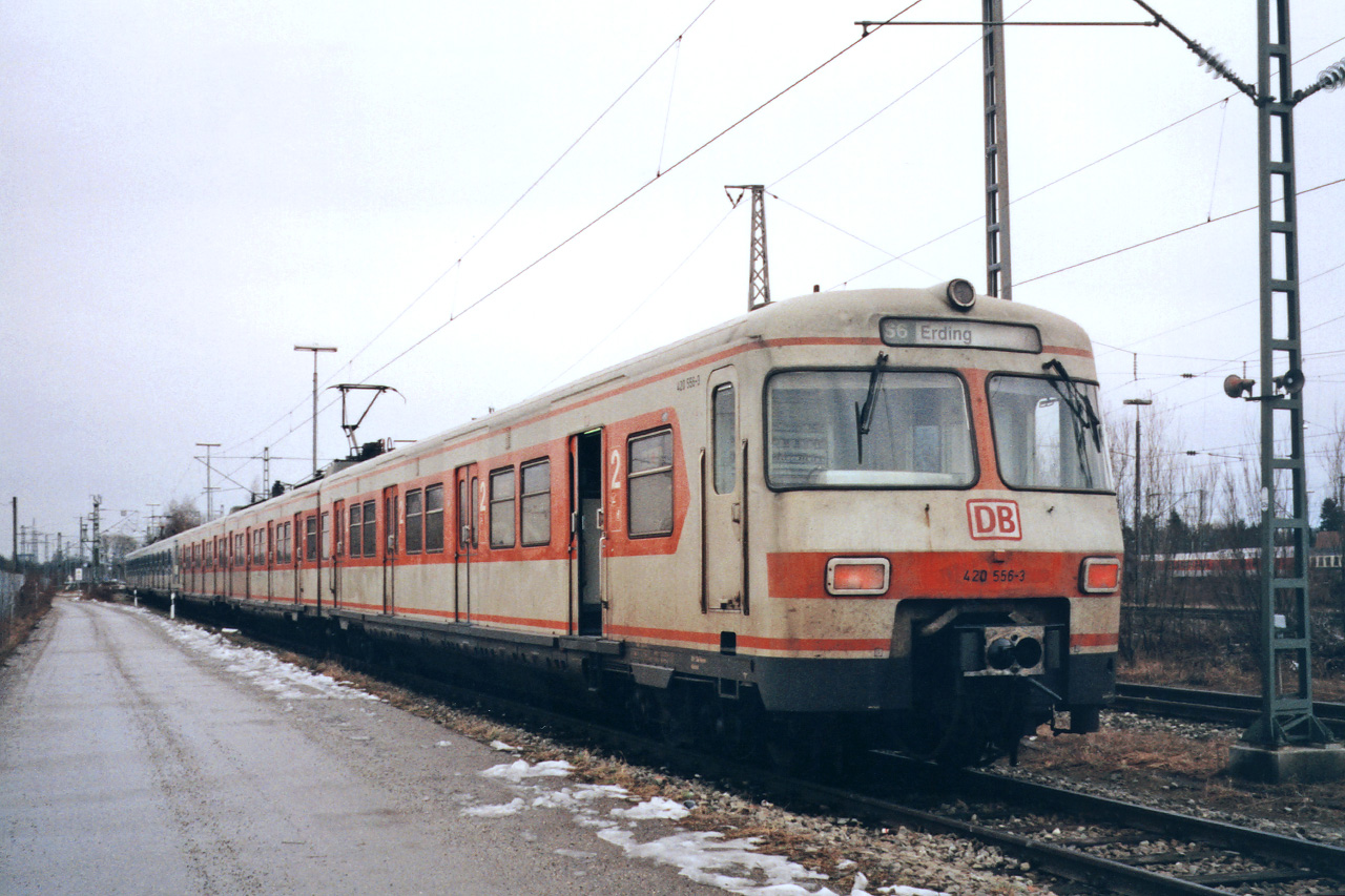 420 556-3 (B-Wagen)