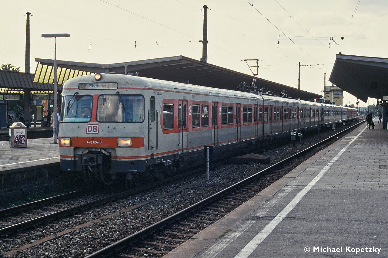 Bild: 420 124-0 © Michael Kopetzky