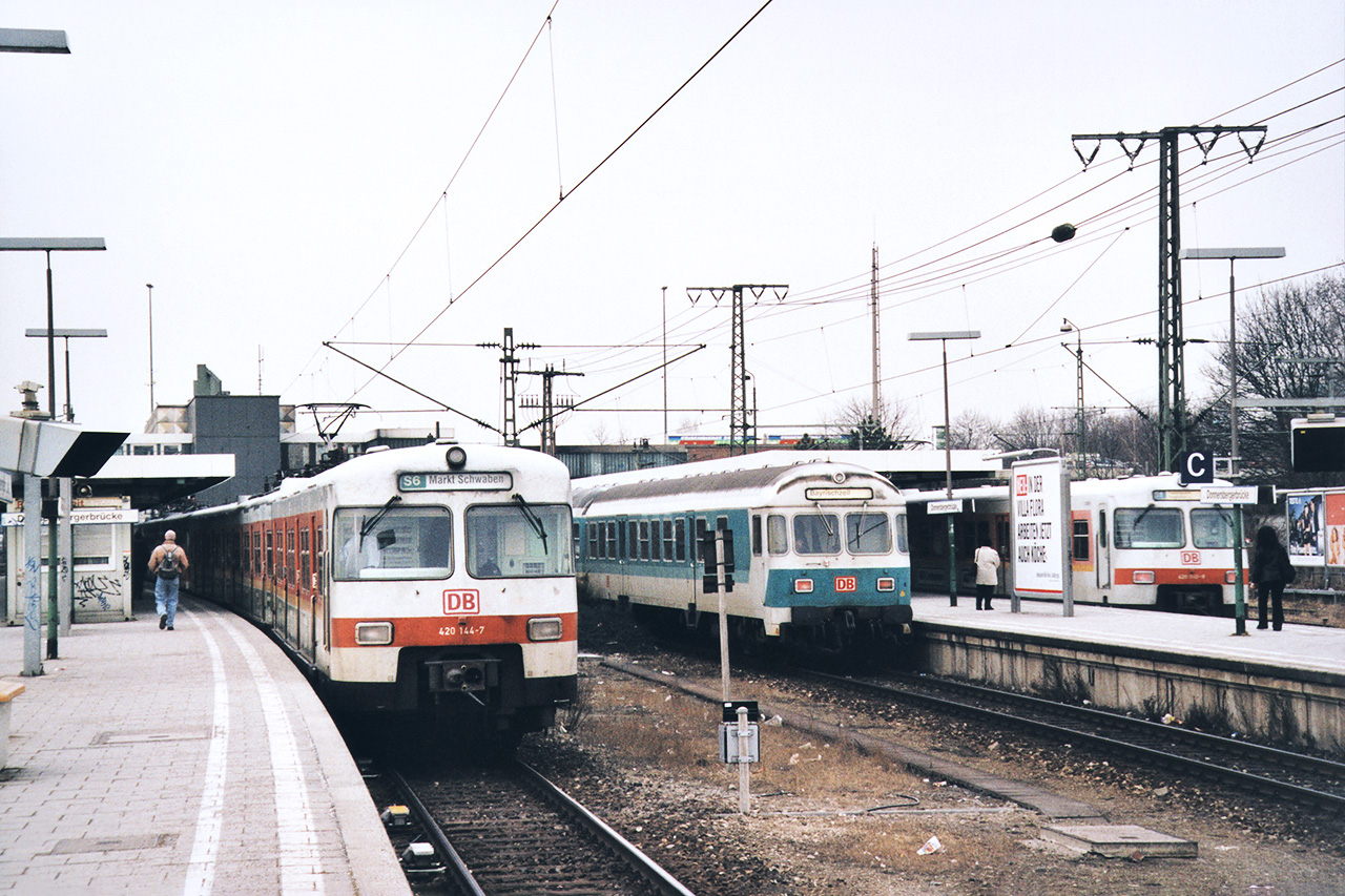 420 144-8 und ferne Verwandtschaft