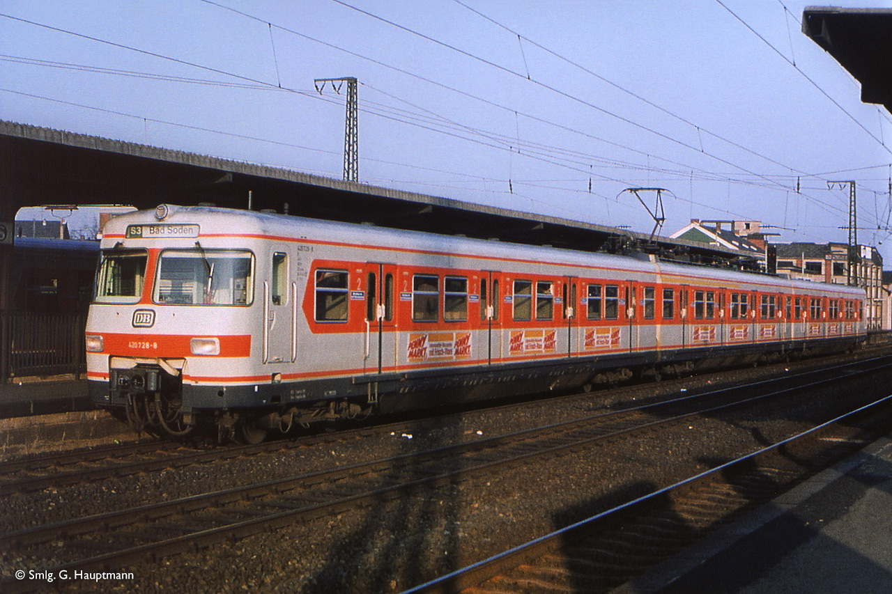 Bild von 420 728-8 in kieselgrau-orange