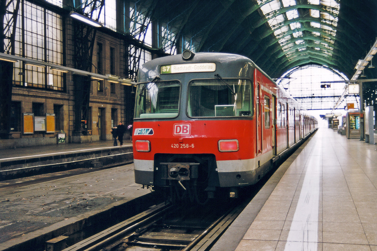 420 258-6