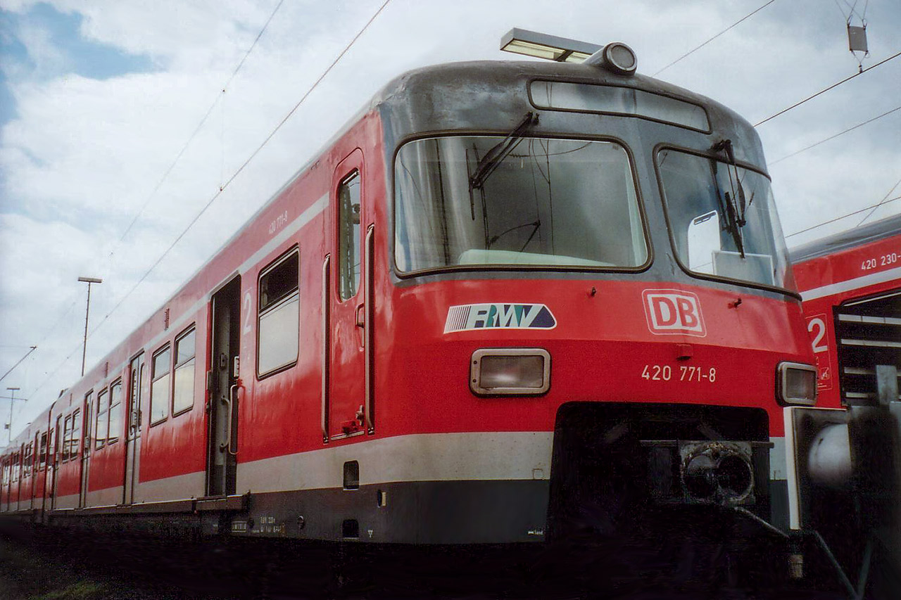 420 771-8