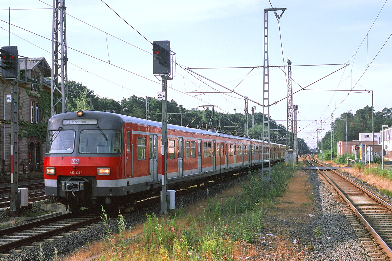 420 326-1