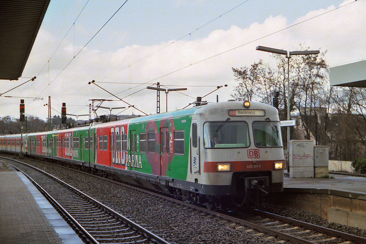 420 851-8