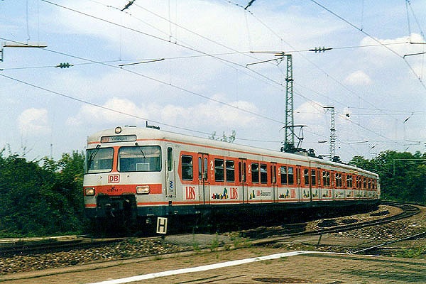 420 352-7