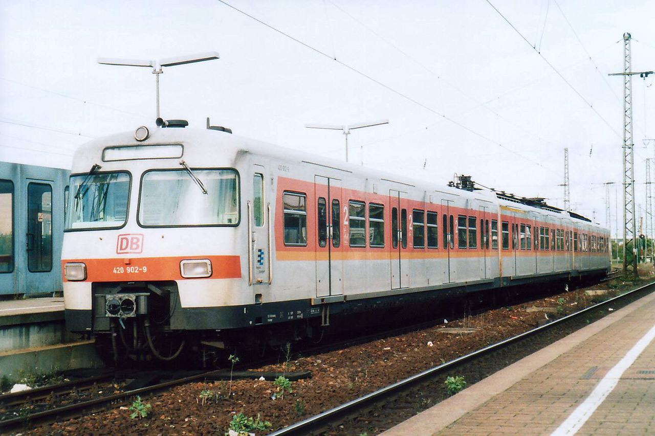 420 902-9