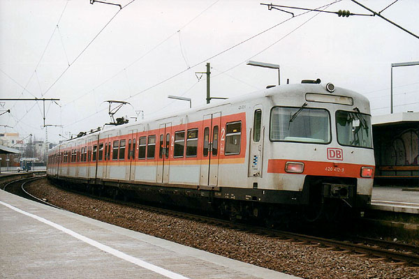 420 412-9