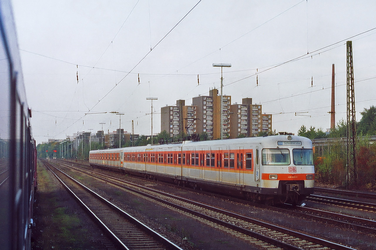 420 423-6