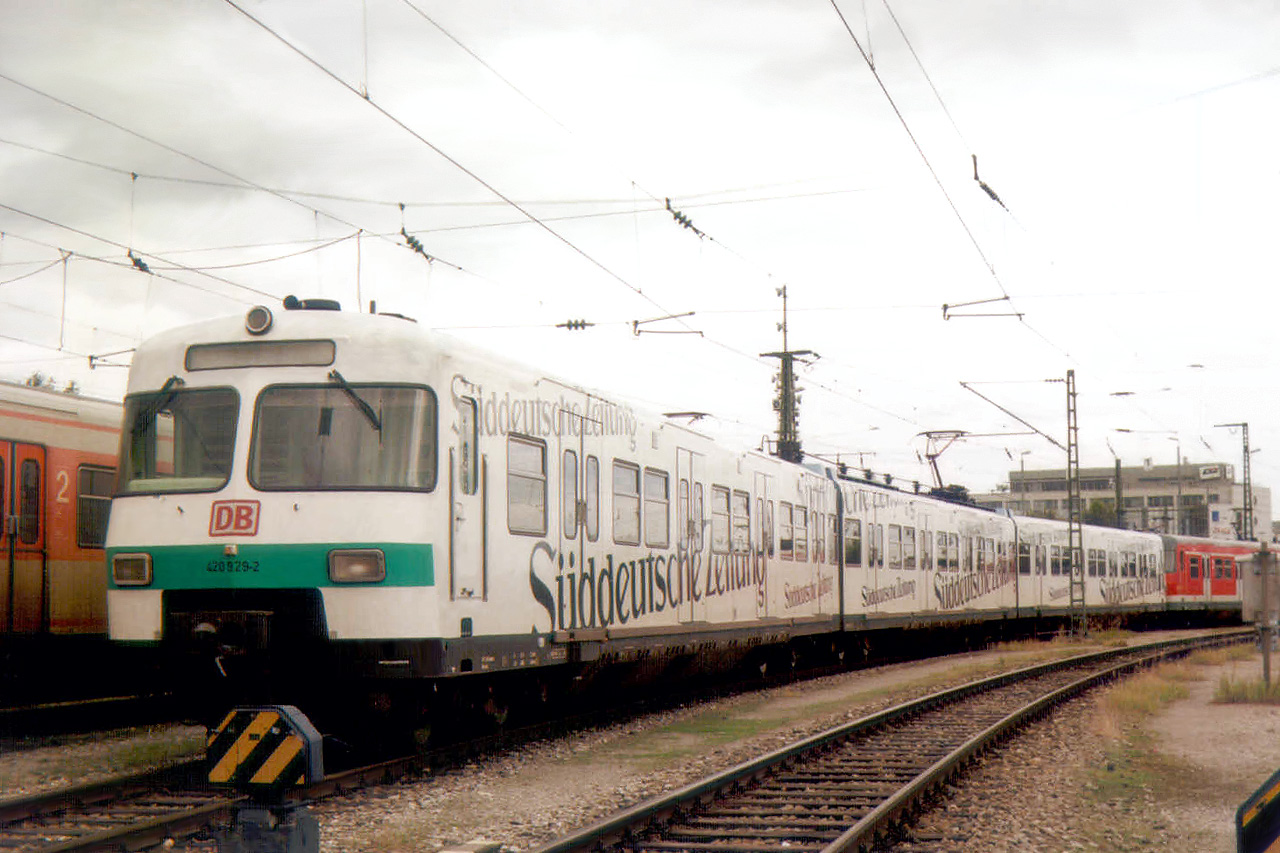 420 929-2