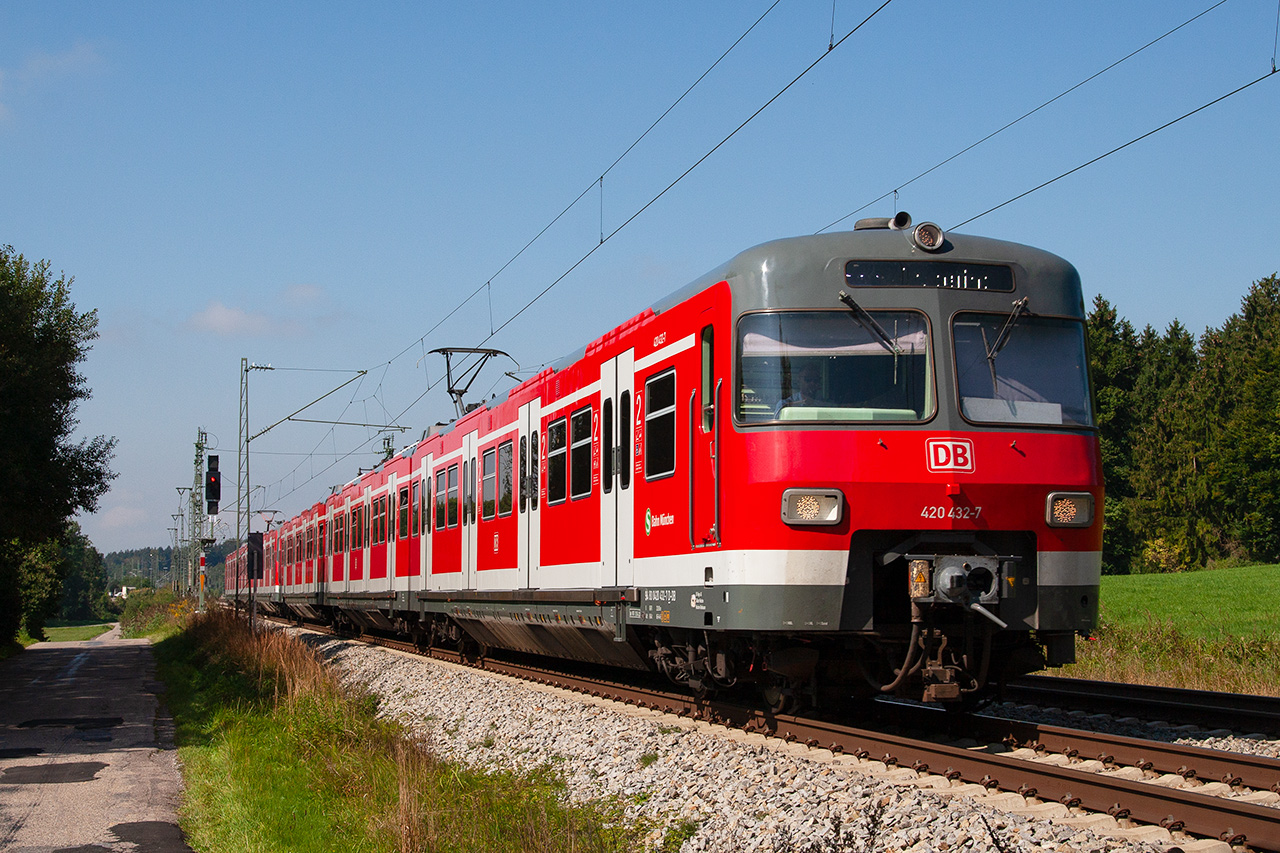 420 432-7