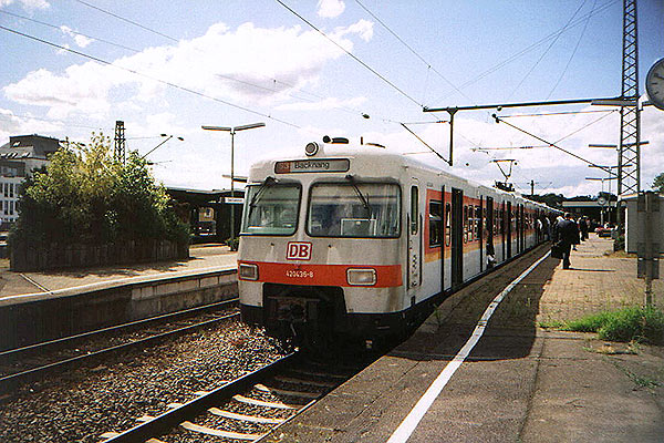 420 436-8