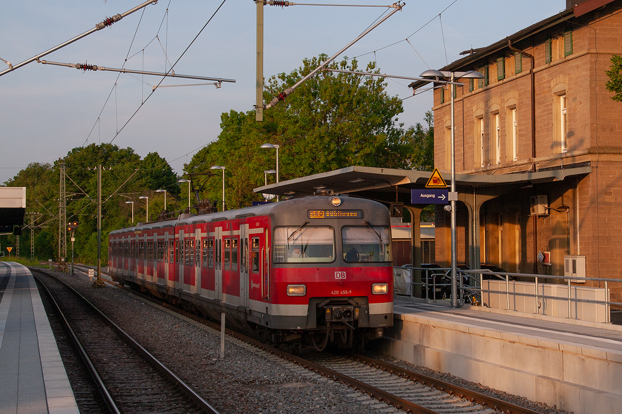 420 450-9 © Dirk Mattner