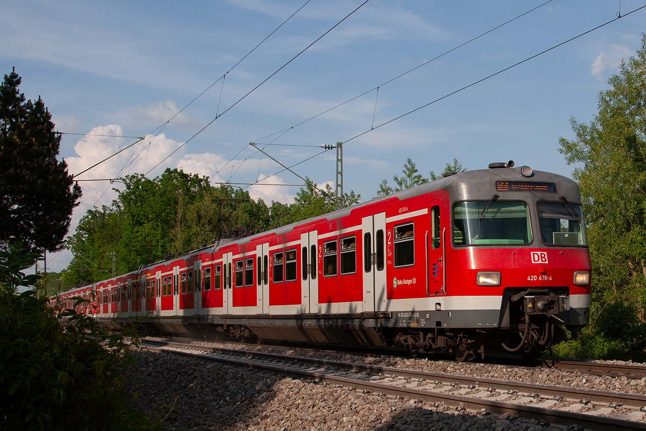 420 476-4 © Dirk Mattner
