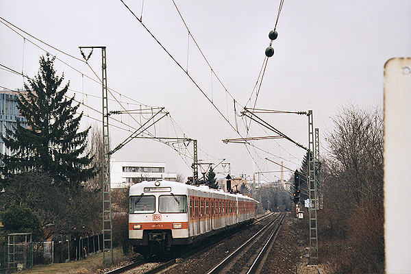 420 670-2