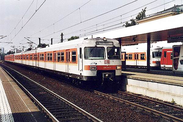 420 775-9